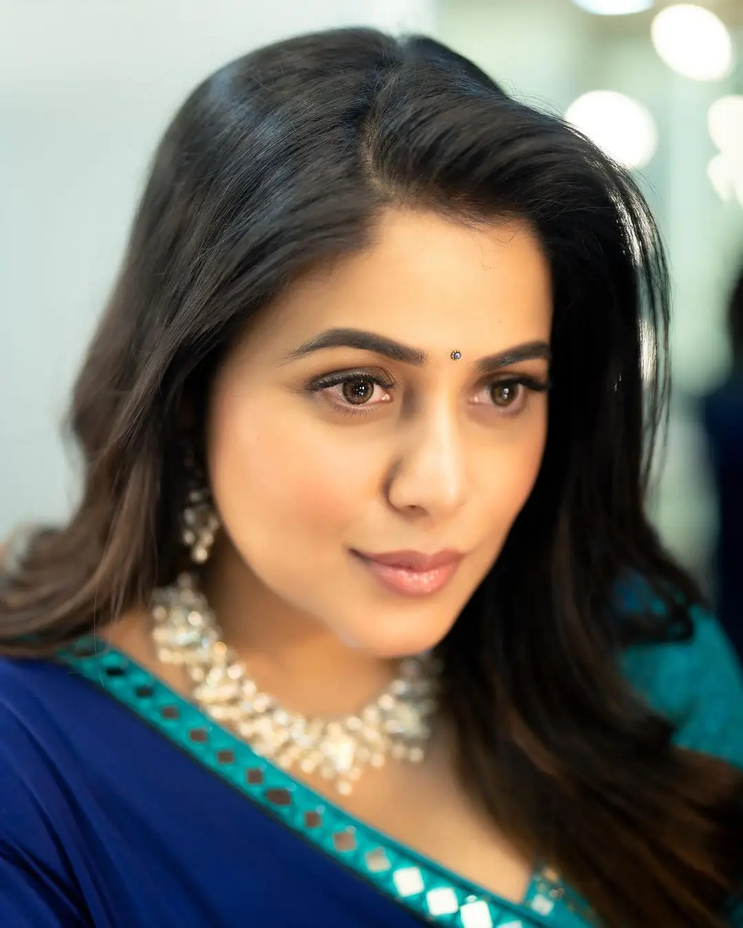 Telugu TV Actress Poorna in Beautiful Jewellery Blue Saree Blouse